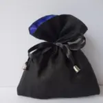 Er der nogen specielle sikkerhedsforanstaltninger at overveje ved køb af en rejsetoilettaske?